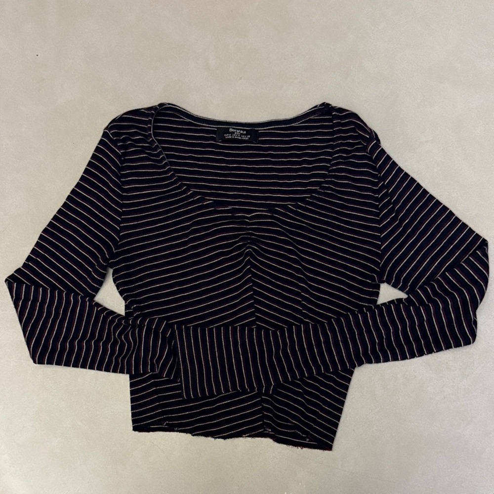 Bershka Cropped Long Sleeve Shirt